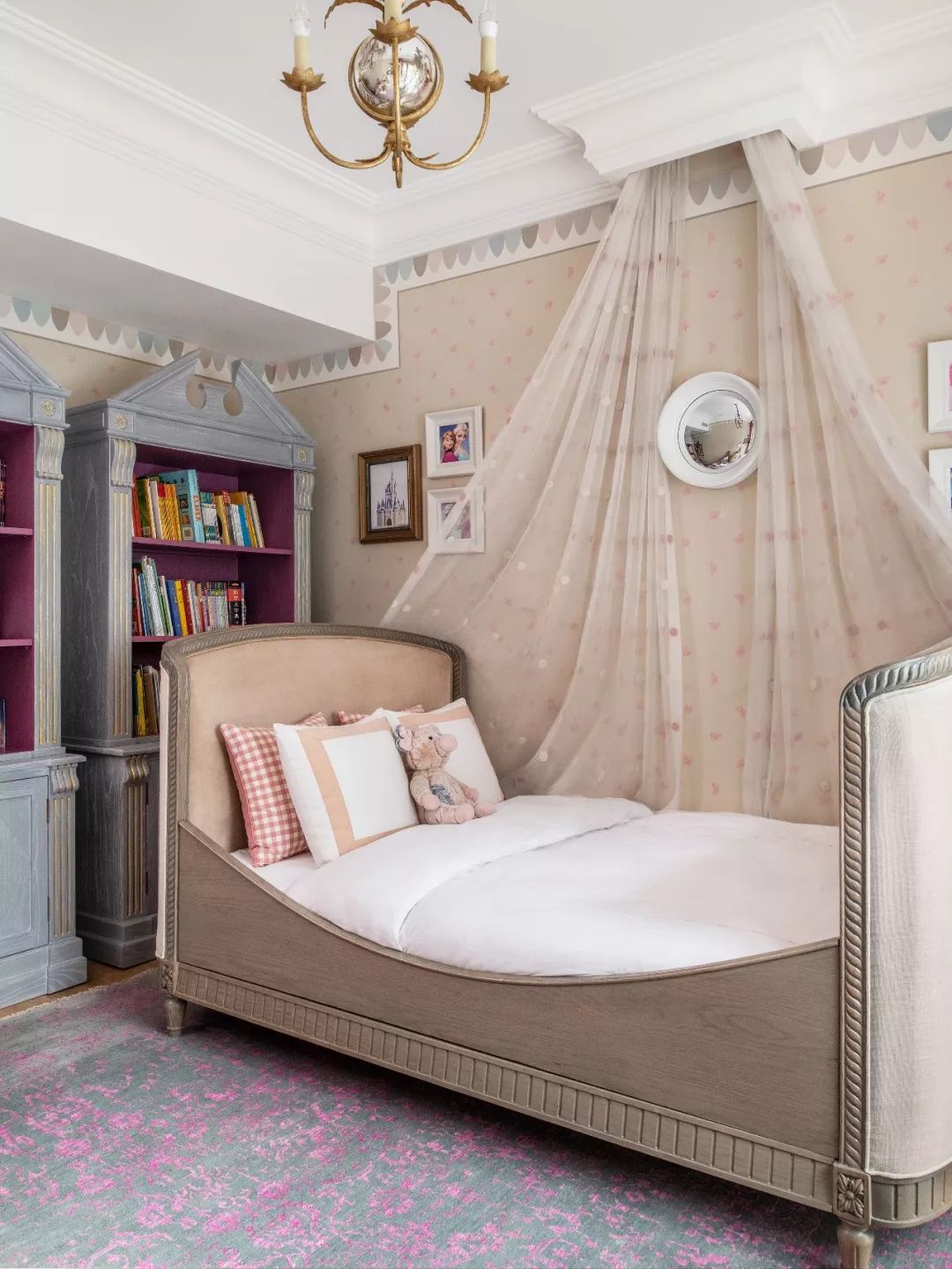 法式輕奢風(fēng)格{家裝設(shè)計別墅裝修效果圖-兒童房 法式輕奢風(fēng)格{家裝設(shè)計別墅裝修效果圖-兒童房