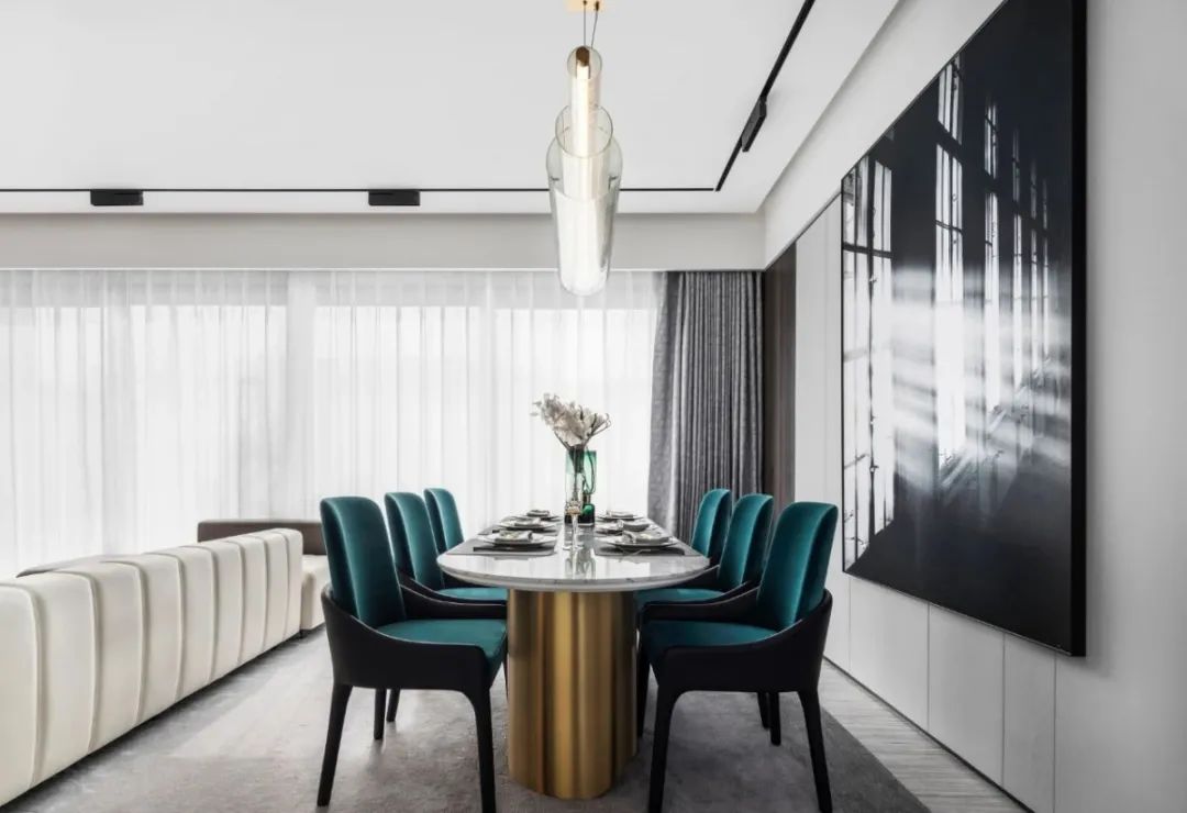 現(xiàn)代輕奢風(fēng)格室內(nèi)設(shè)計家裝案例-餐廳 現(xiàn)代輕奢風(fēng)格室內(nèi)設(shè)計家裝案例-餐廳