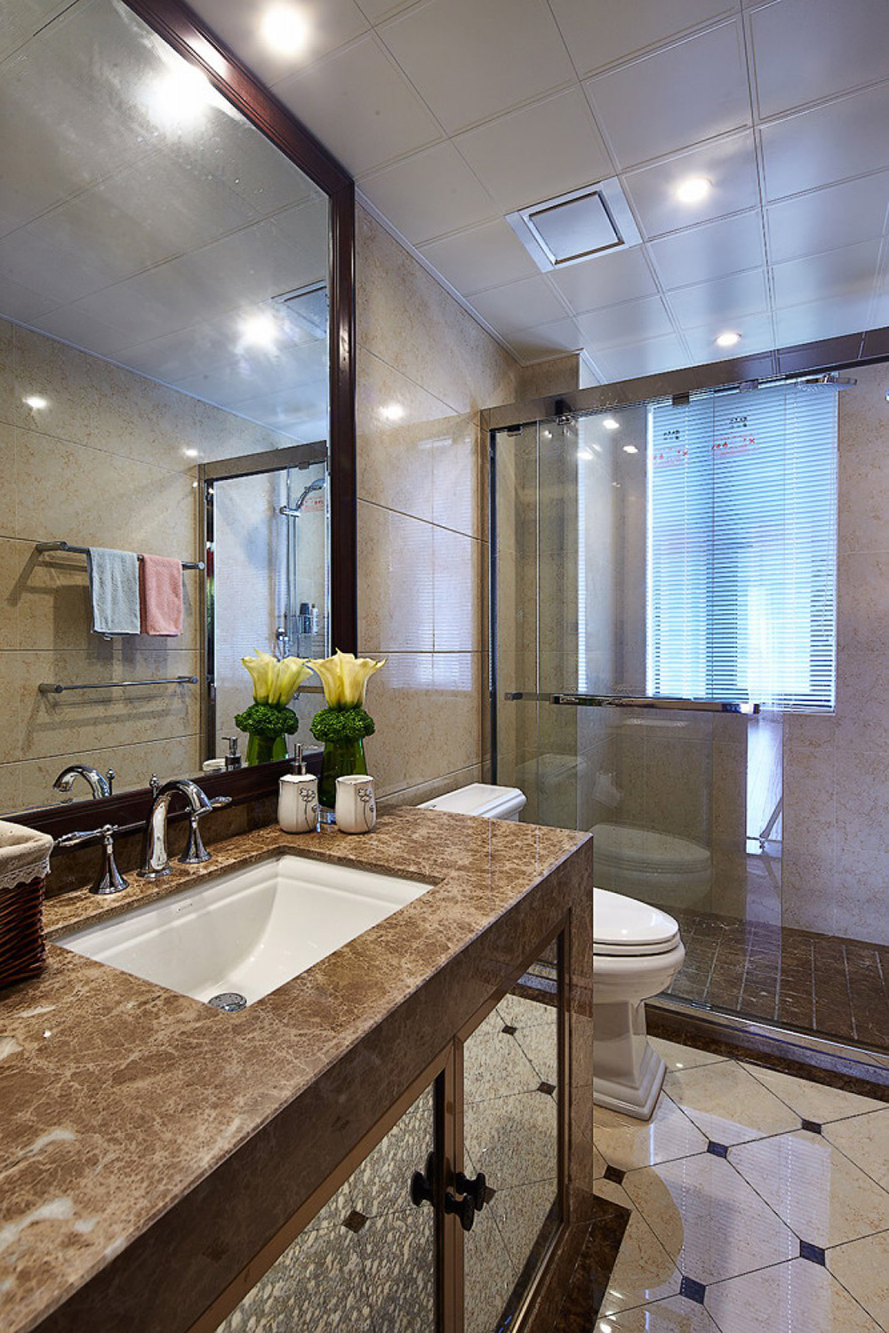 田園風(fēng)格室內(nèi)裝修效果圖-新會(huì)駿景灣豪庭三居130平米-衛(wèi)生間 田園風(fēng)格室內(nèi)裝修效果圖-新會(huì)駿景灣豪庭三居130平米-衛(wèi)生間