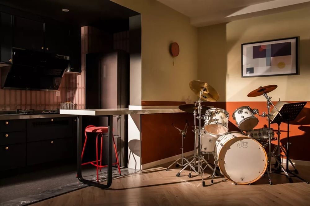 茂名市東信首府現(xiàn)代簡(jiǎn)約風(fēng)格三居室裝修案例