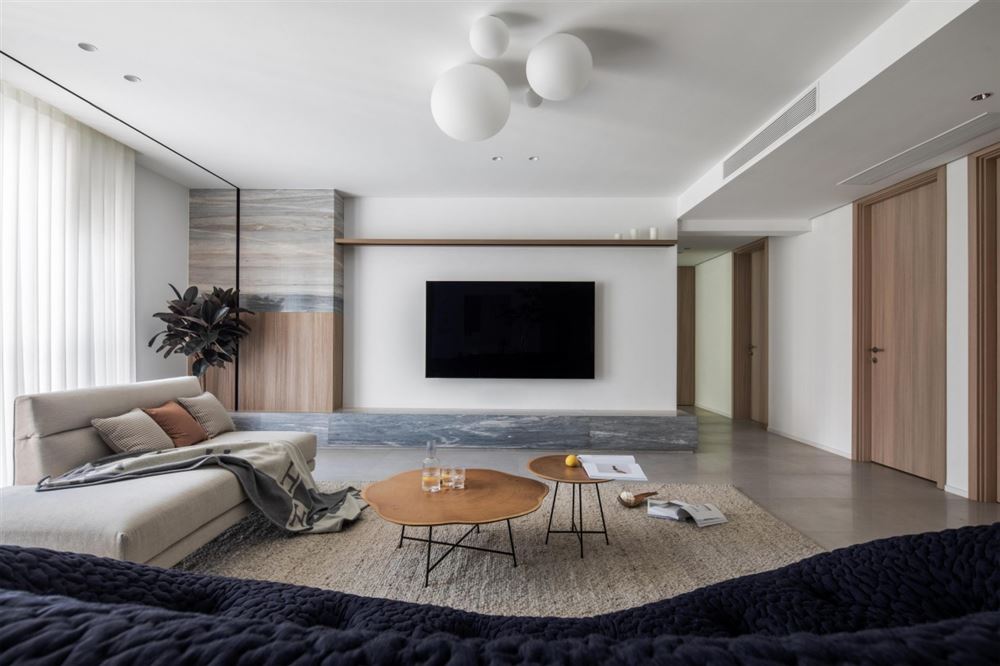 潮州市安盛花苑現(xiàn)代簡約風(fēng)格三居室裝修案例