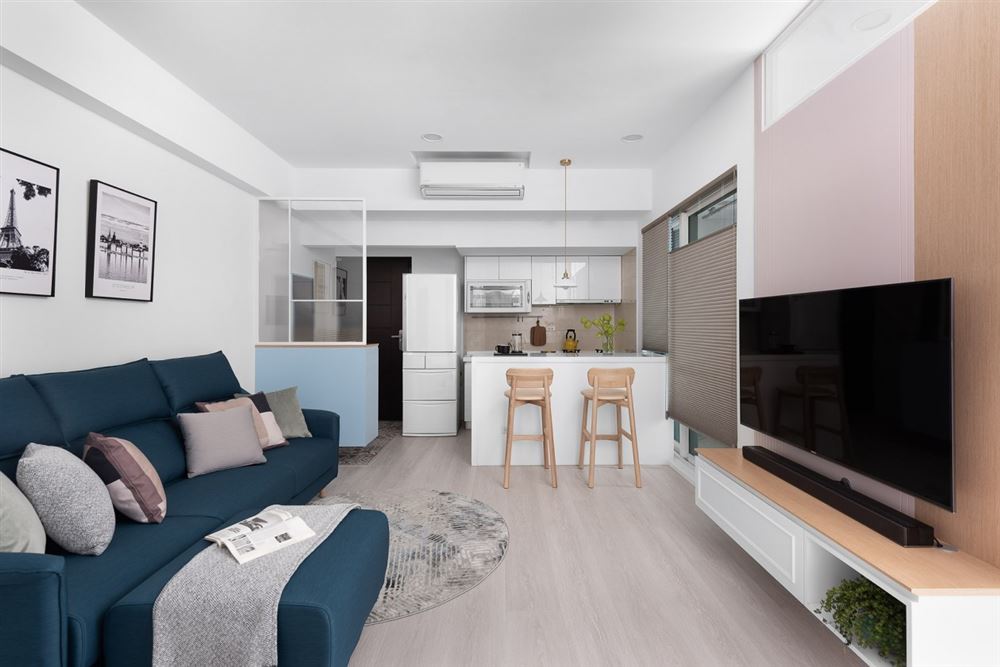 江門市鶴山經(jīng)緯花園現(xiàn)代簡約風(fēng)格二居室裝修案例