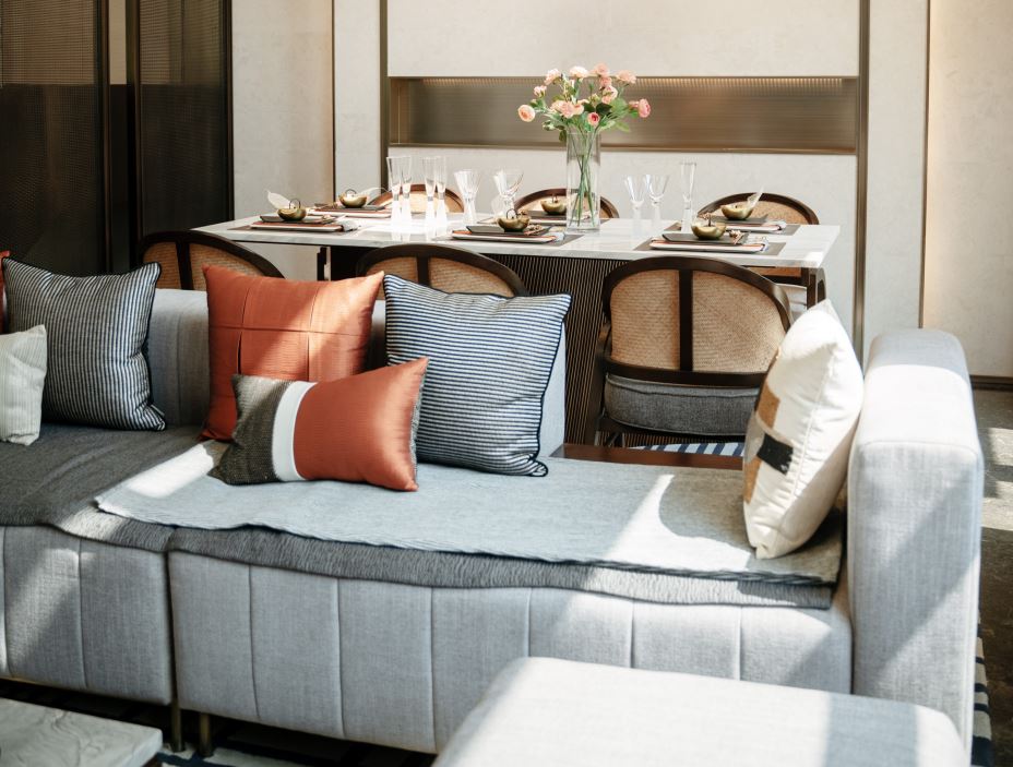 江門(mén)市融創(chuàng)御府新中式風(fēng)格別墅裝修案例