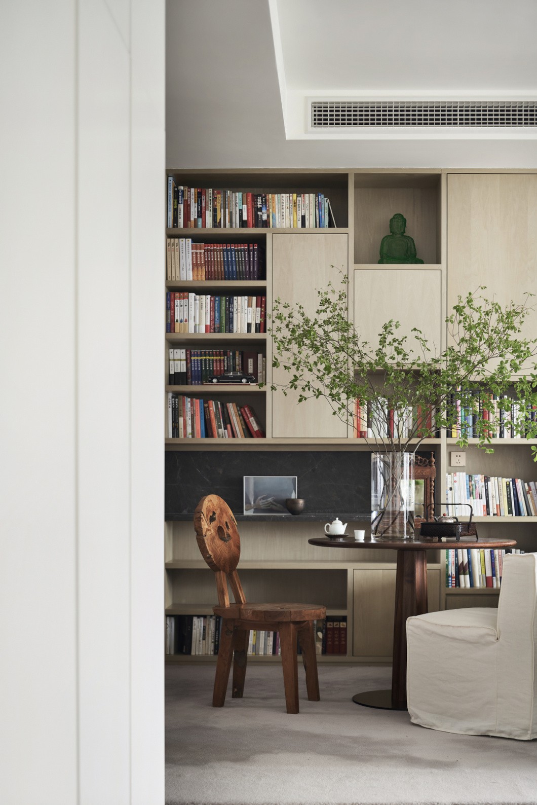 現(xiàn)代簡約風(fēng)格家裝設(shè)計室內(nèi)裝修效果圖-書房 現(xiàn)代簡約風(fēng)格家裝設(shè)計室內(nèi)裝修效果圖-書房