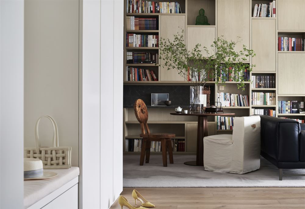 江門市綠茵高爾夫現(xiàn)代簡約風(fēng)格三居室裝修案例