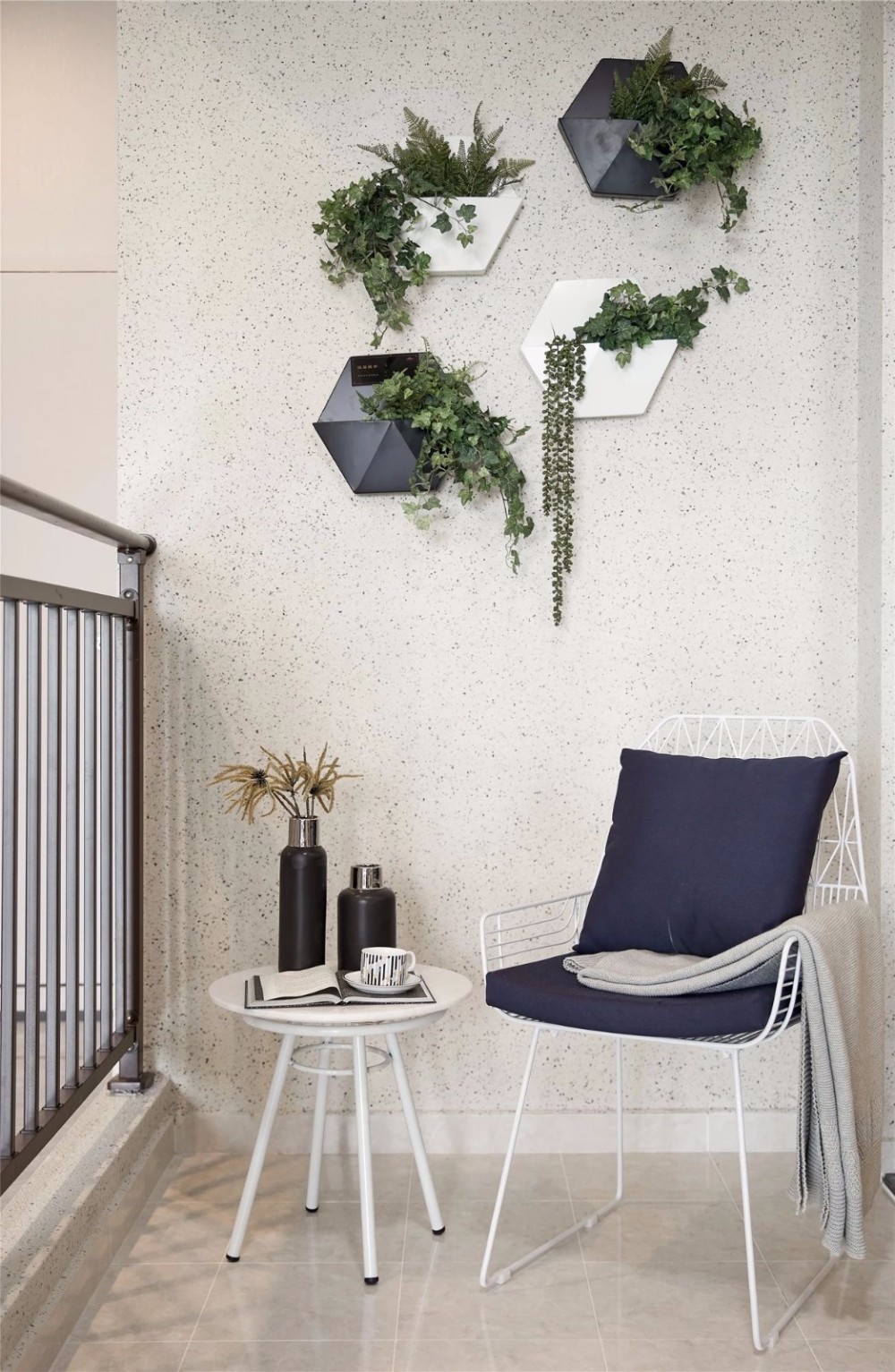 北歐輕奢風(fēng)格室內(nèi)設(shè)計(jì)家裝案例-陽臺(tái) 北歐輕奢風(fēng)格室內(nèi)設(shè)計(jì)家裝案例-陽臺(tái)