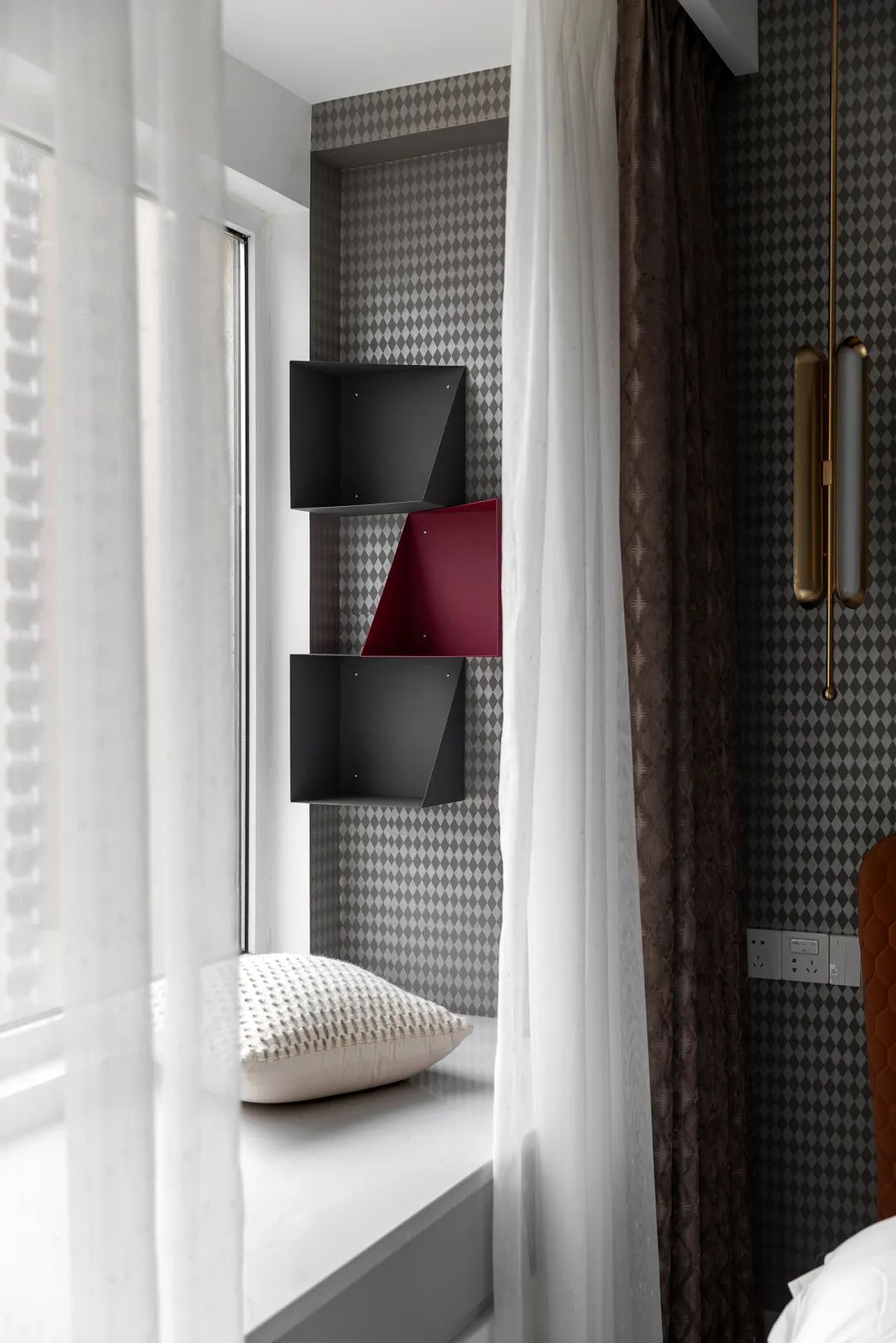 北歐風格家裝設(shè)計室內(nèi)裝修效果圖-臥室飄窗 北歐風格家裝設(shè)計室內(nèi)裝修效果圖-臥室飄窗