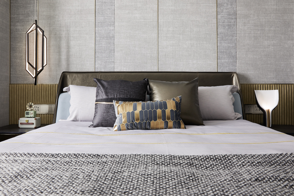 簡(jiǎn)歐輕奢風(fēng)格室內(nèi)家裝案例效果圖-臥室 簡(jiǎn)歐輕奢風(fēng)格室內(nèi)家裝案例效果圖-臥室