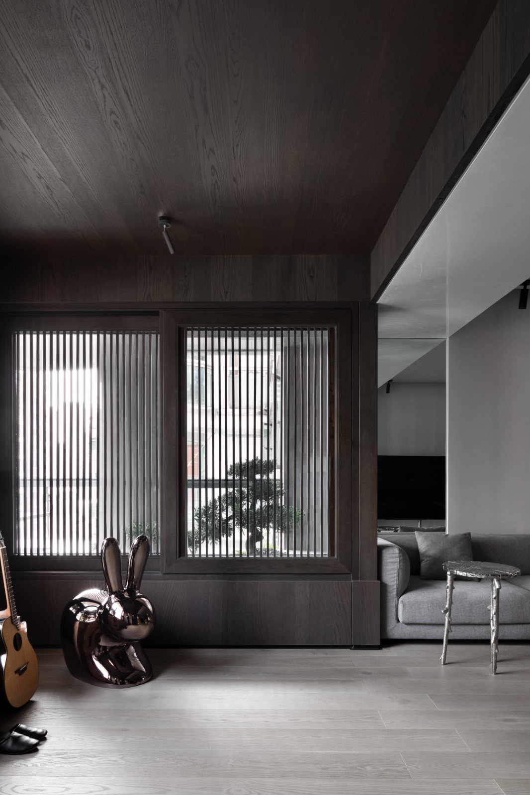 現(xiàn)代極簡風格家裝設計室內裝修效果圖-玄關