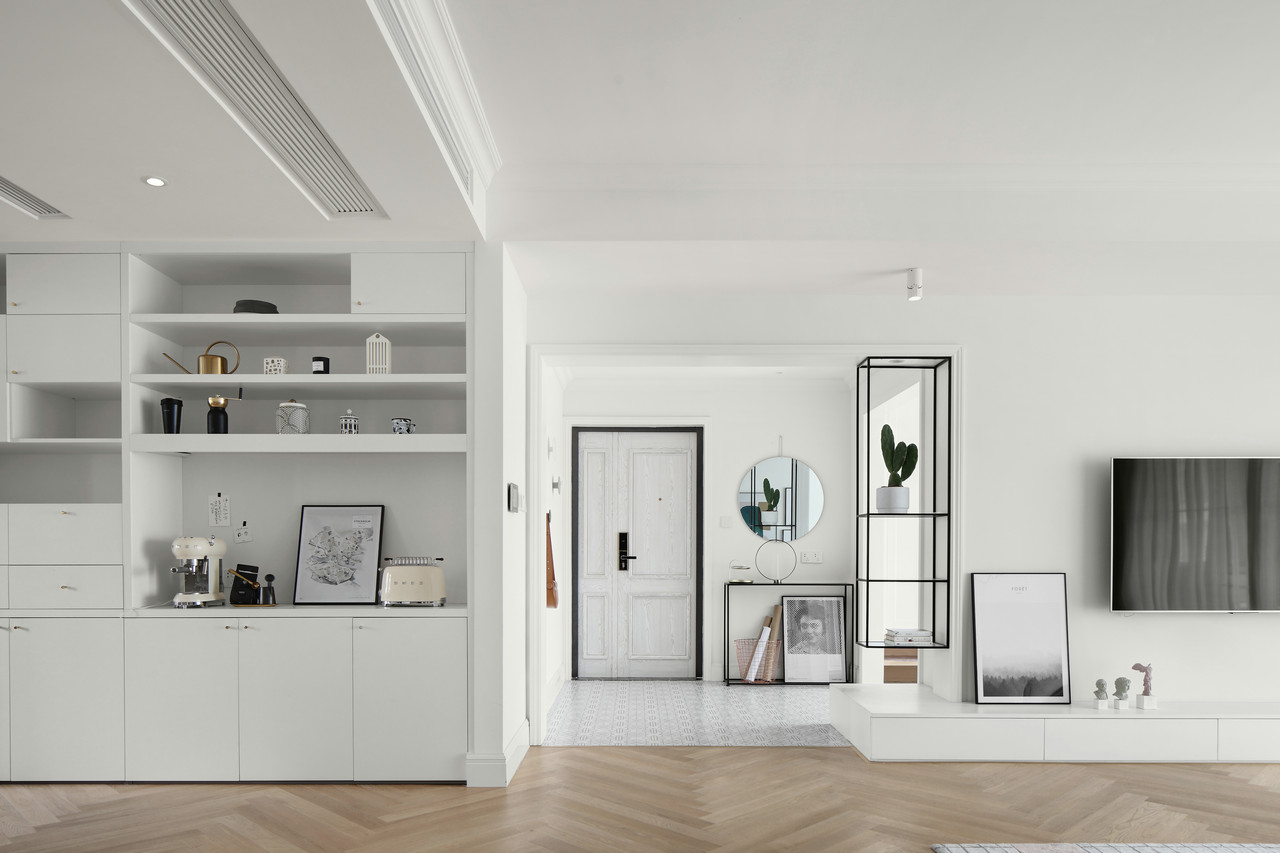 北歐純白風格家裝設(shè)計室內(nèi)裝修效果圖-玄關(guān) 北歐純白風格家裝設(shè)計室內(nèi)裝修效果圖-玄關(guān)