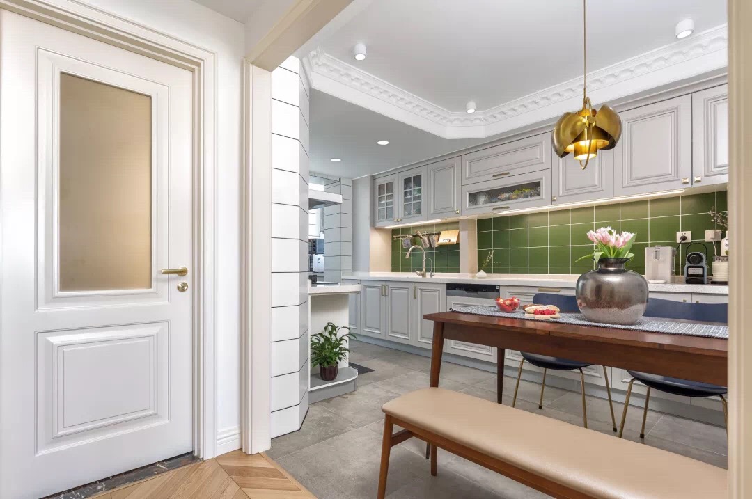 歐式現(xiàn)代風(fēng)格家裝設(shè)計(jì)室內(nèi)裝修效果圖-餐廚廳 歐式現(xiàn)代風(fēng)格家裝設(shè)計(jì)室內(nèi)裝修效果圖-餐廚廳