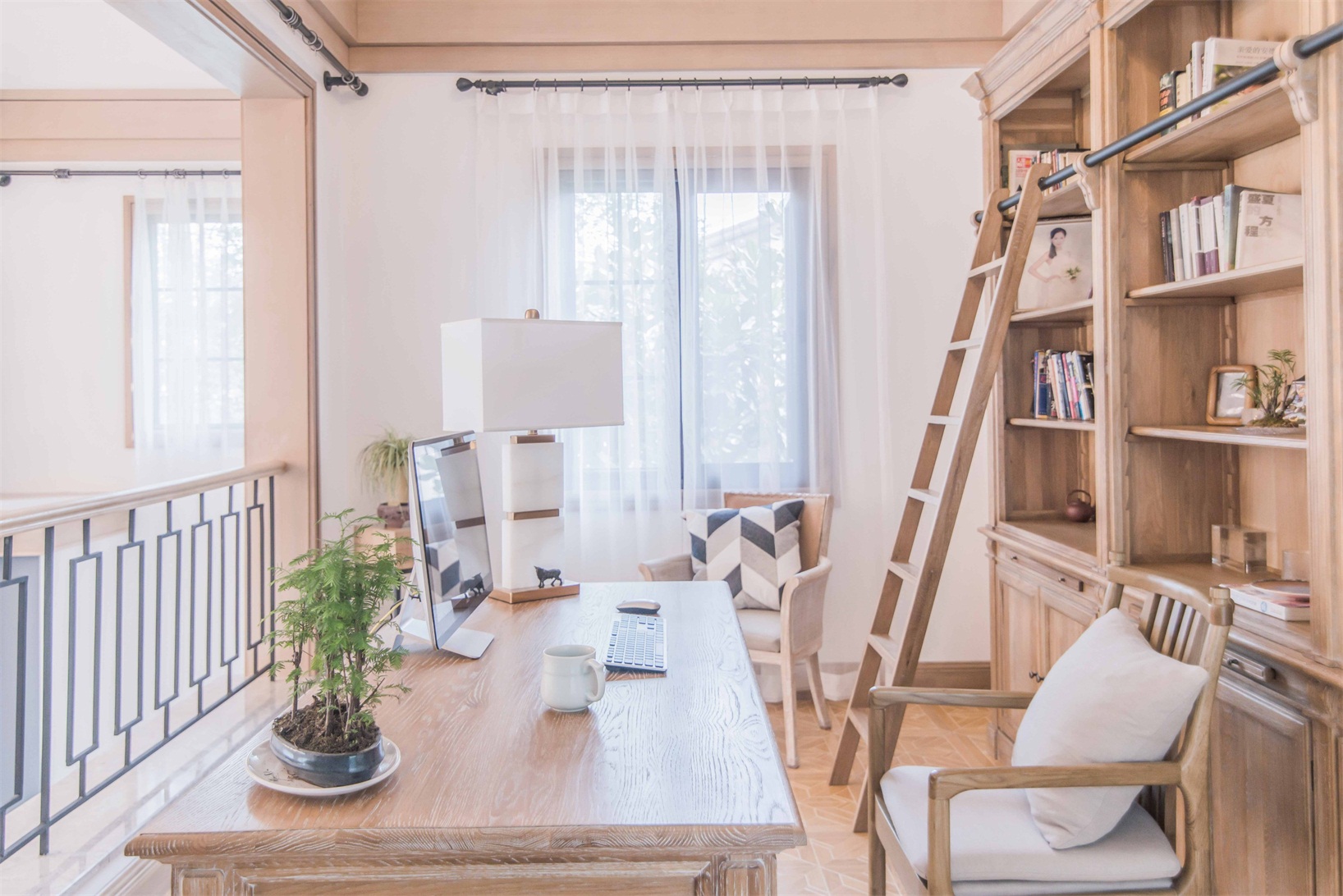 北歐現(xiàn)代風(fēng)格室內(nèi)設(shè)計(jì)家裝案例-工作區(qū) 北歐現(xiàn)代風(fēng)格室內(nèi)設(shè)計(jì)家裝案例-工作區(qū)