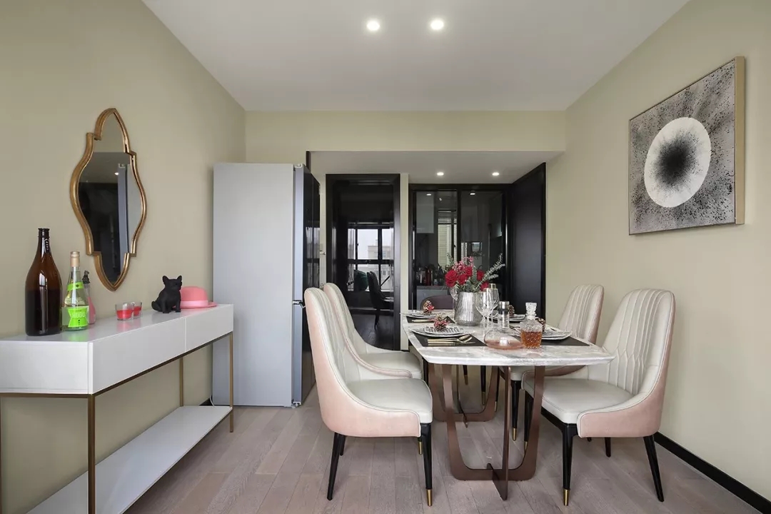 裝修公司后現(xiàn)代簡約風格室內裝修效果圖-餐廳 裝修公司后現(xiàn)代簡約風格室內裝修效果圖-餐廳