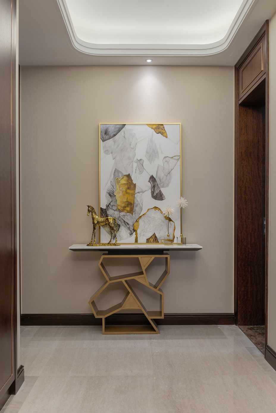 輕奢風格家裝設(shè)計室內(nèi)裝修效果圖-走廊