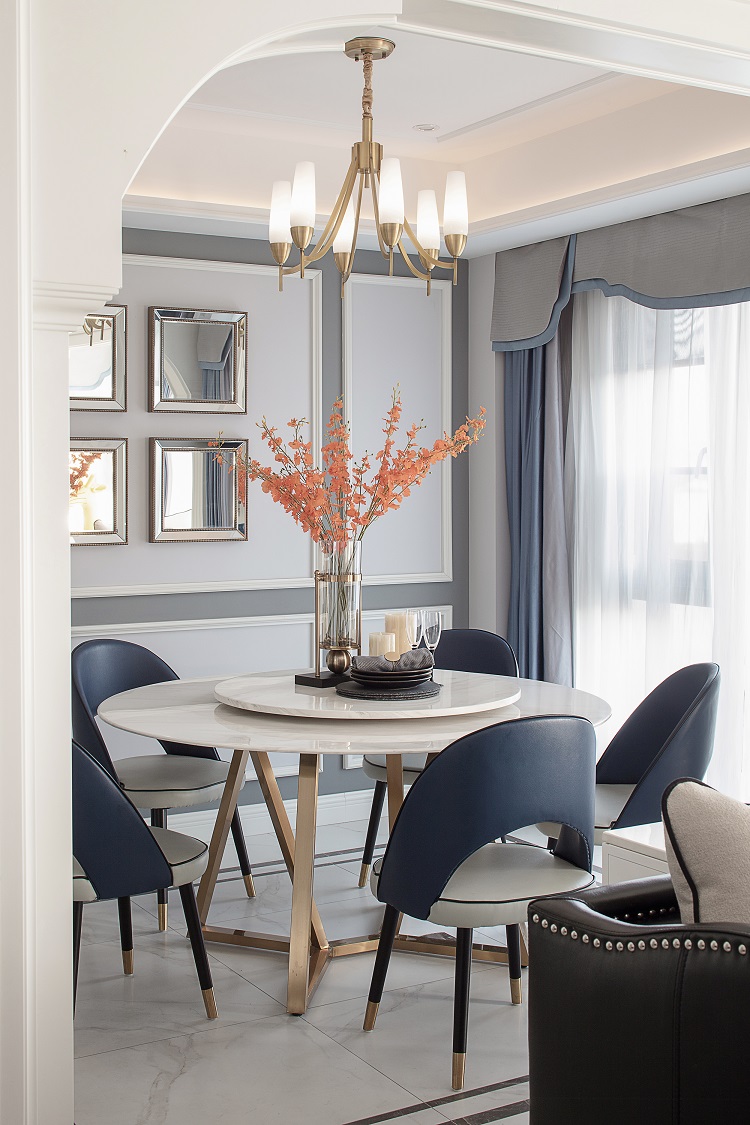 美式輕奢風格家裝設(shè)計別墅裝修效果圖-餐廳 美式輕奢風格家裝設(shè)計別墅裝修效果圖-餐廳