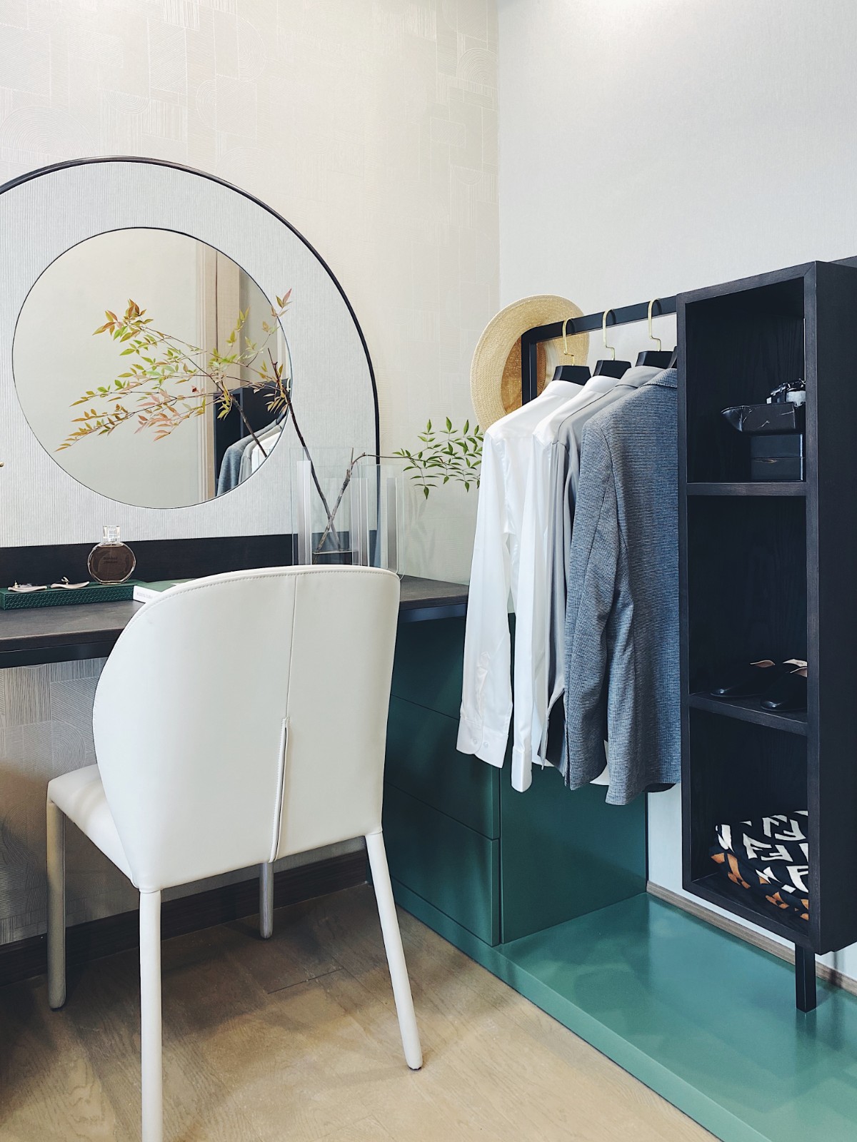 現(xiàn)代輕奢風格室內設計家裝案例-梳妝臺 現(xiàn)代輕奢風格室內設計家裝案例-梳妝臺