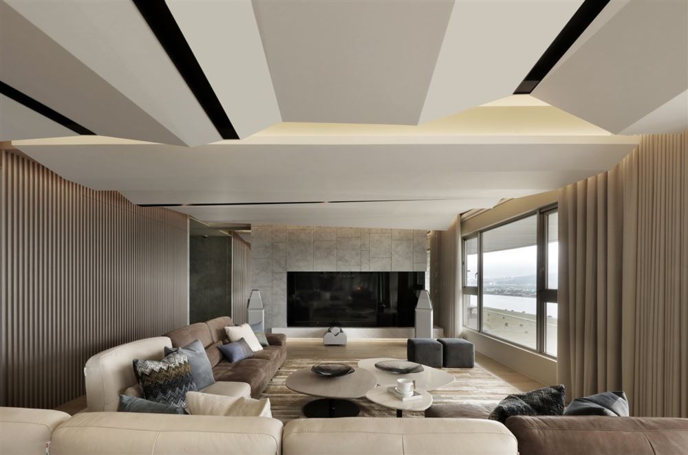 廣州市南華時(shí)代城現(xiàn)代簡約風(fēng)格四居室裝修案例