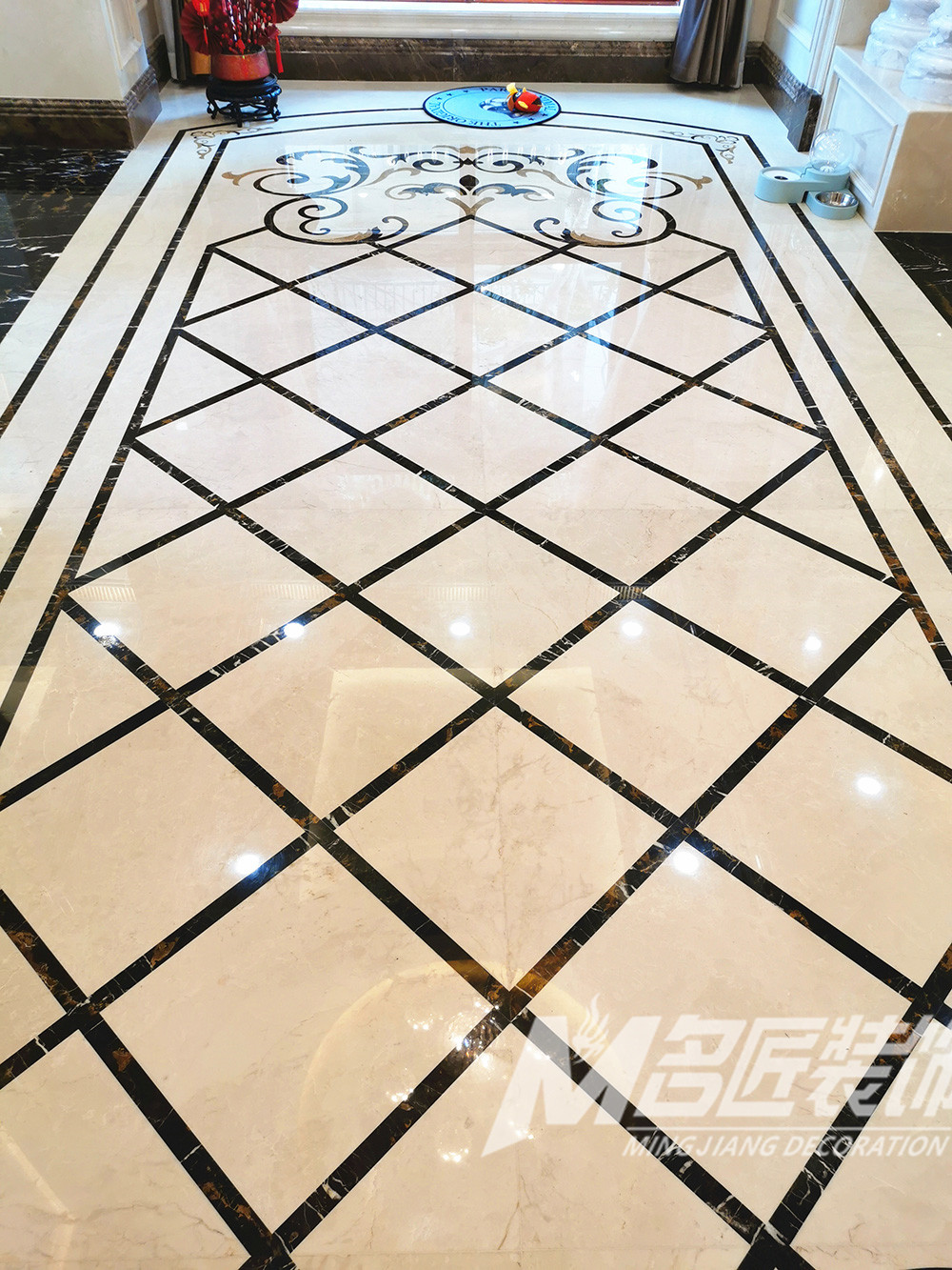 歐式別墅裝修設(shè)計-走廊 歐式別墅裝修設(shè)計-走廊